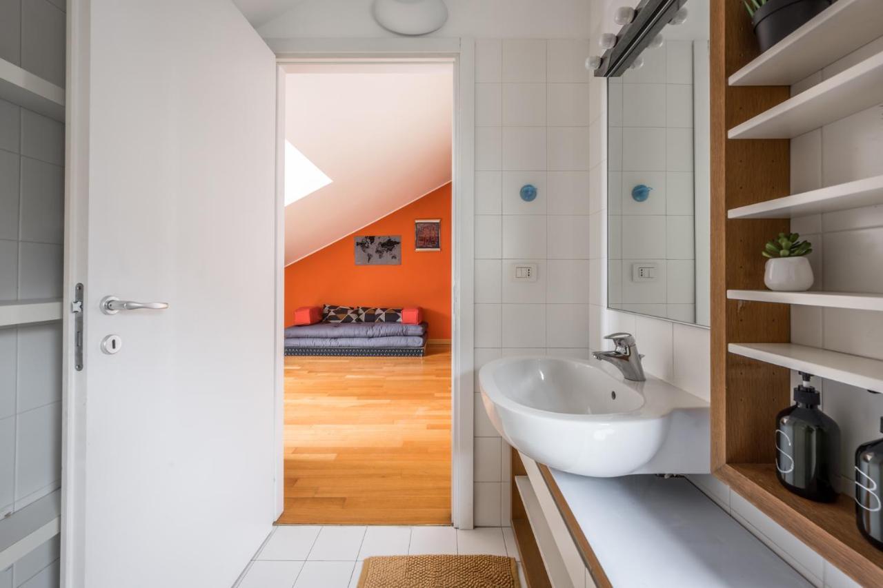 The Orange Attic - Navigli Area Apartment Milan Luaran gambar