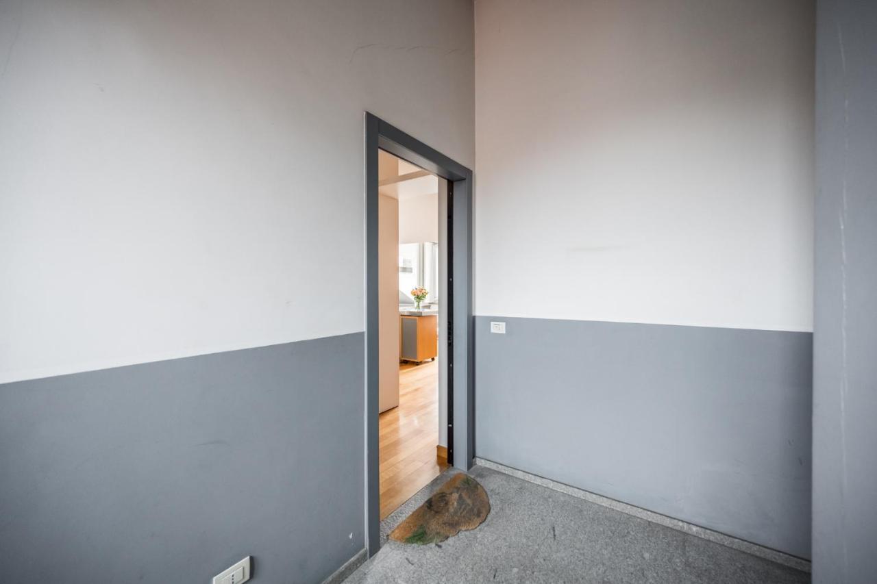 The Orange Attic - Navigli Area Apartment Milan Luaran gambar